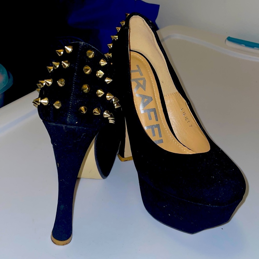 🟠6 inch platform studded heels